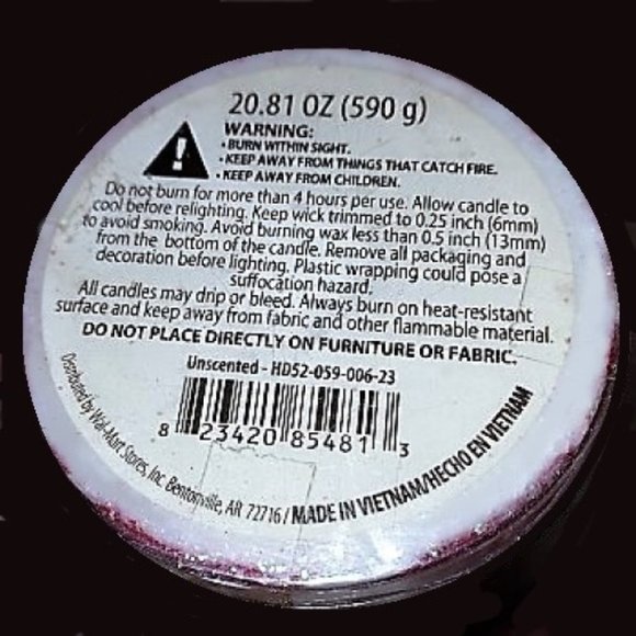 (4) Holiday Time Candy Cane Pillar Candles NWT Hard-To-Find - Picture 3 of 3